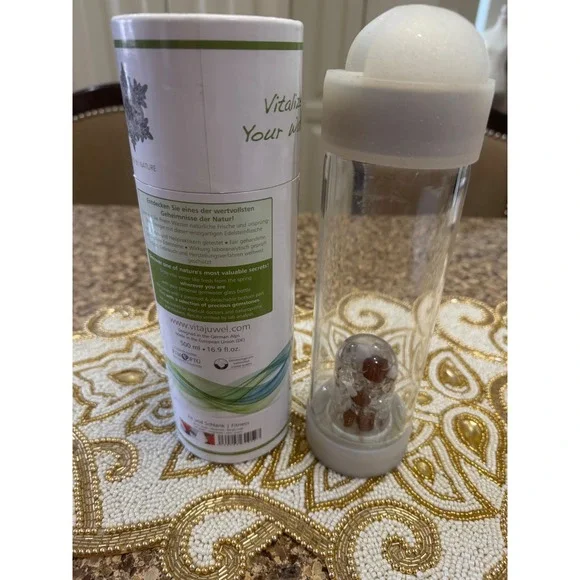 VitaJuwel Via Gemwater Bottle with‎ Natural Gemstones Infusion - Picture 8 of 15
